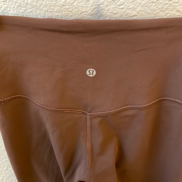 Lululemon Workout Pants Size 4 - Picture 3 of 6